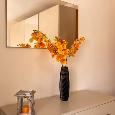 Maisoniglesias Free Parking Apartman